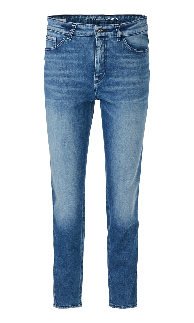 Зауженные джинсы