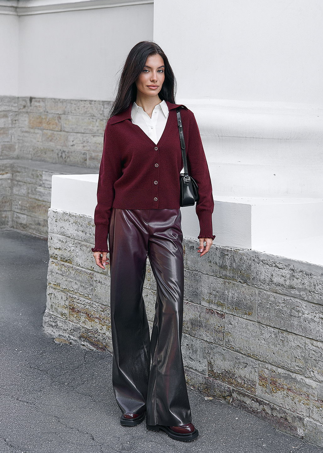 Сдержанная дерзость - классика, разбавленная дерзкими брюками