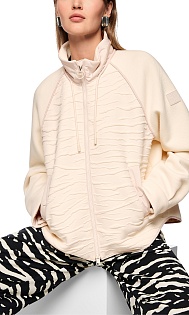 Куртка с анималистичным узором