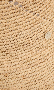 Панама из рафии