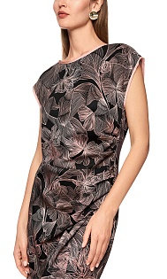 Платье с цветочным принтом