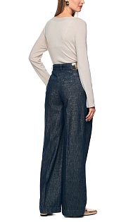 Широкие джинсы