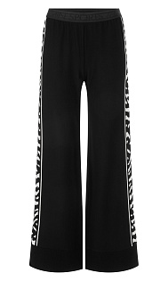 Брюки с лампасами