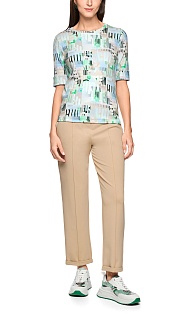 Футболка с геометрическим принтом