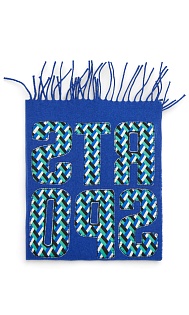 Шарф из шерсти