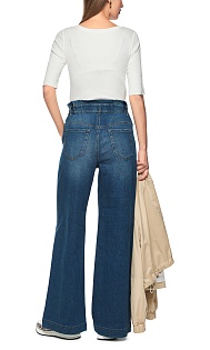 Широкие джинсы