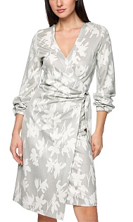 Платье на запахе