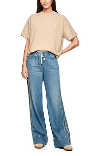 Широкие джинсы с лампасами