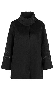 Пальто с вышивкой