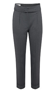 Брюки со стрелками