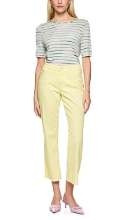 Укороченные джинсы с заклепками