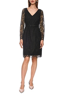 Платье из кружева