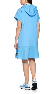 Платье с капюшоном