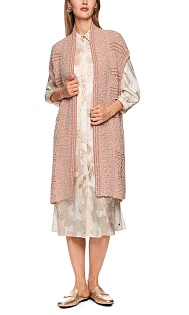 Вязаный жилет