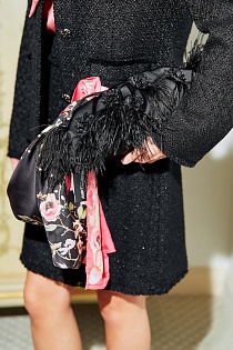 Шарф из шелка