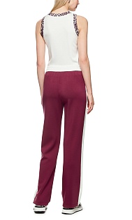 Брюки с карманами