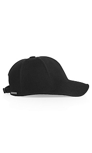 Кепка из шерсти