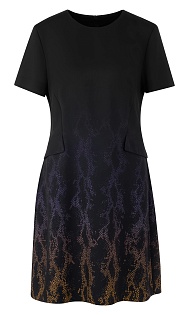 Платье со змеиным принтом