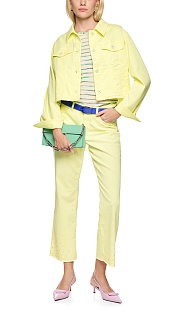 Короткая джинсовая куртка