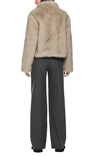 Брюки с защипами