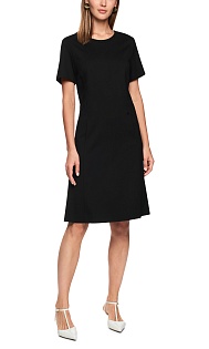 Платье с карманами