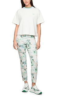 Футболка с апликацией