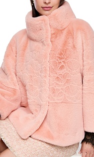 Куртка из искусственного меха