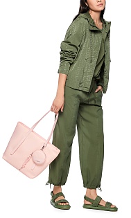 Брюки в спортивном стиле