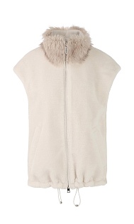 Жилет с меховым воротником