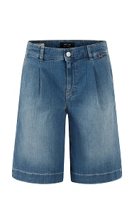 Джинсовые шорты