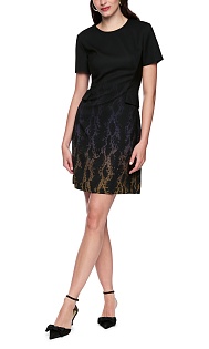 Платье со змеиным принтом