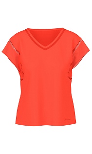 Блуза с вышивкой