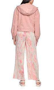 Джинсовая куртка с капюшоном