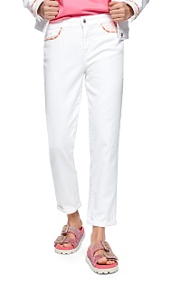 Джинсы с вышивкой