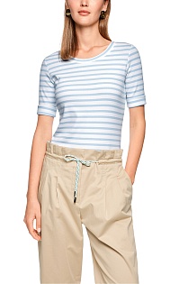 Футболка в полоску