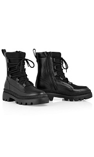 Ботинки из кожи