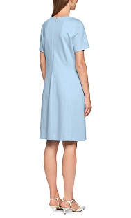 Платье с карманами