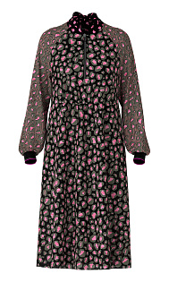 Платье с принтом Marc Cain, TS21.10W23/244-B, тема Call It Pink, сезон Осень-Зима 2022