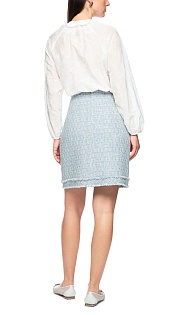 Блуза с вышивкой и оборками