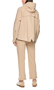 Легкая куртка с капюшоном