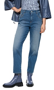 Джинсы с заклепками