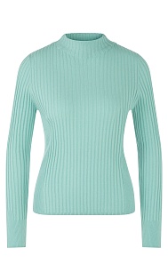 Пуловер из шерсти