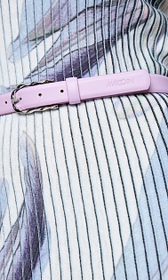 Узкий кожаный ремень