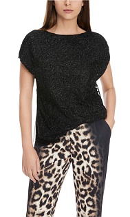 Блуза с вышивкой