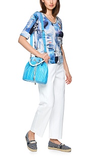 Футболка с принтом