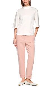 Футболка с воротником-стойкой