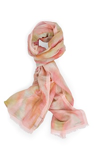 Шарф с градиентом и тонкой бахромой