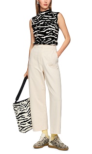 Топ с принтом