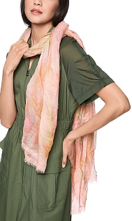 Шарф с градиентом и тонкой бахромой