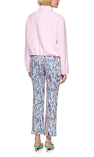 Куртка с воротником-стойкой